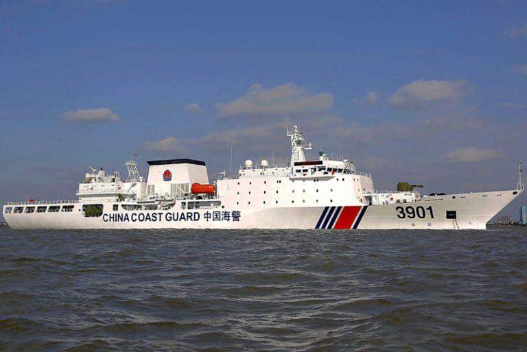 China Monster ship, umaaligid malapit sa BRP Sierra Madre